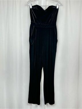 Express Womens Cropped Velour Jumpsuit 4 Slim Fit Strapless Black Pockets Glam